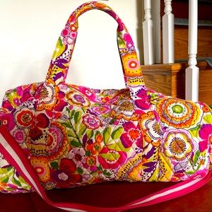 Vera bradley duffel bag